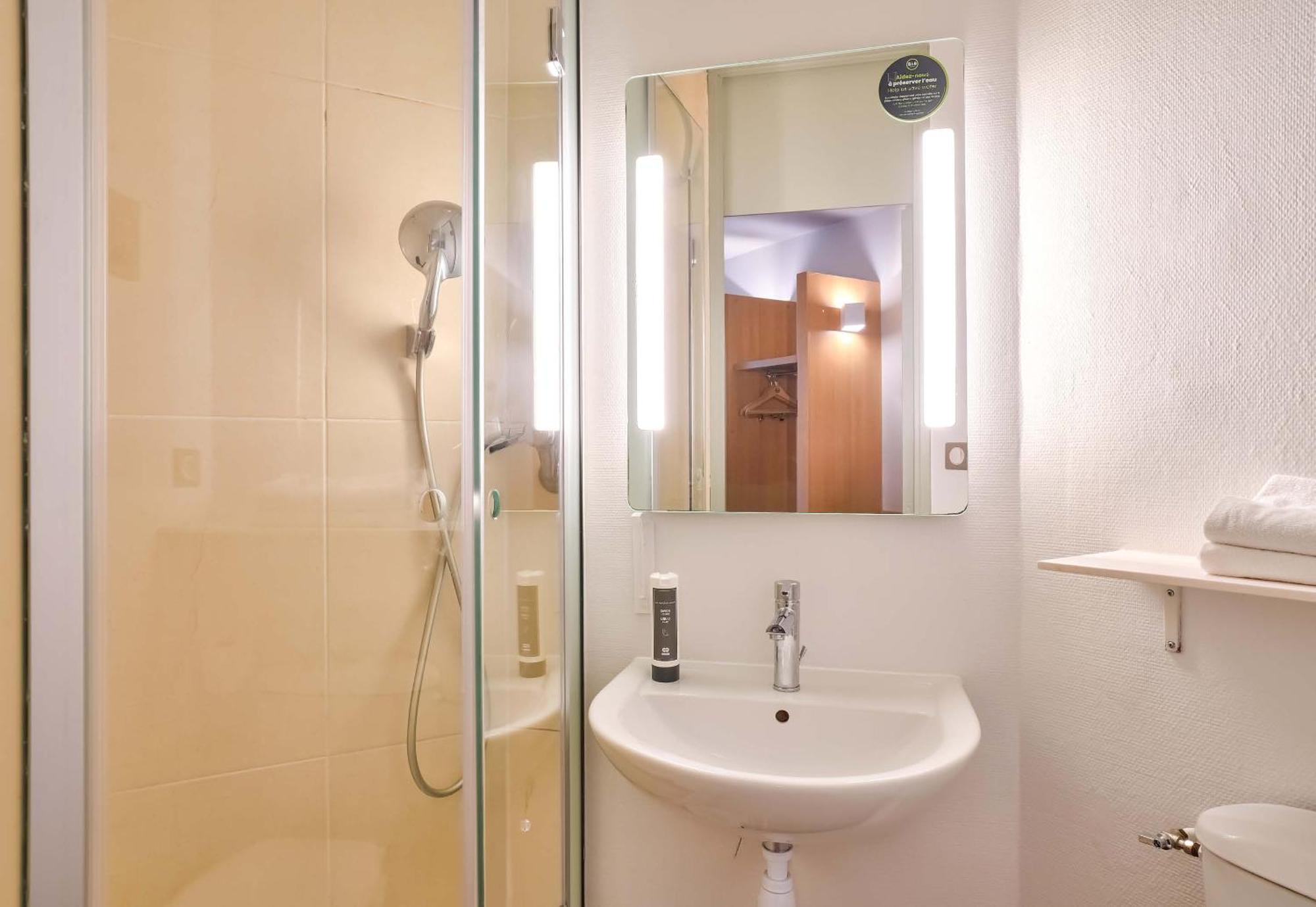 B&B Hotel Goussainville Cdg Dış mekan fotoğraf